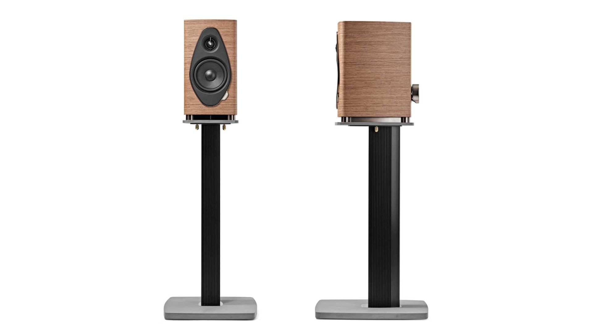 A pair of Sonetto I bookshelf speakers on stands by Sonus faber in walnut wood,